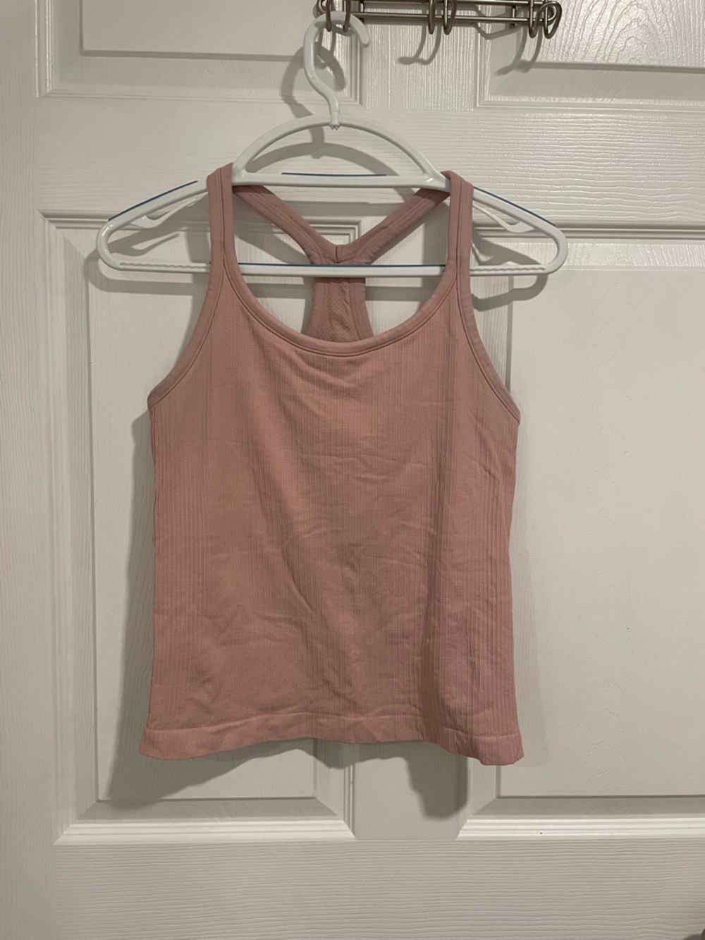 Lot of 6 racerback built in bra tops size L - Picture 11 of 13